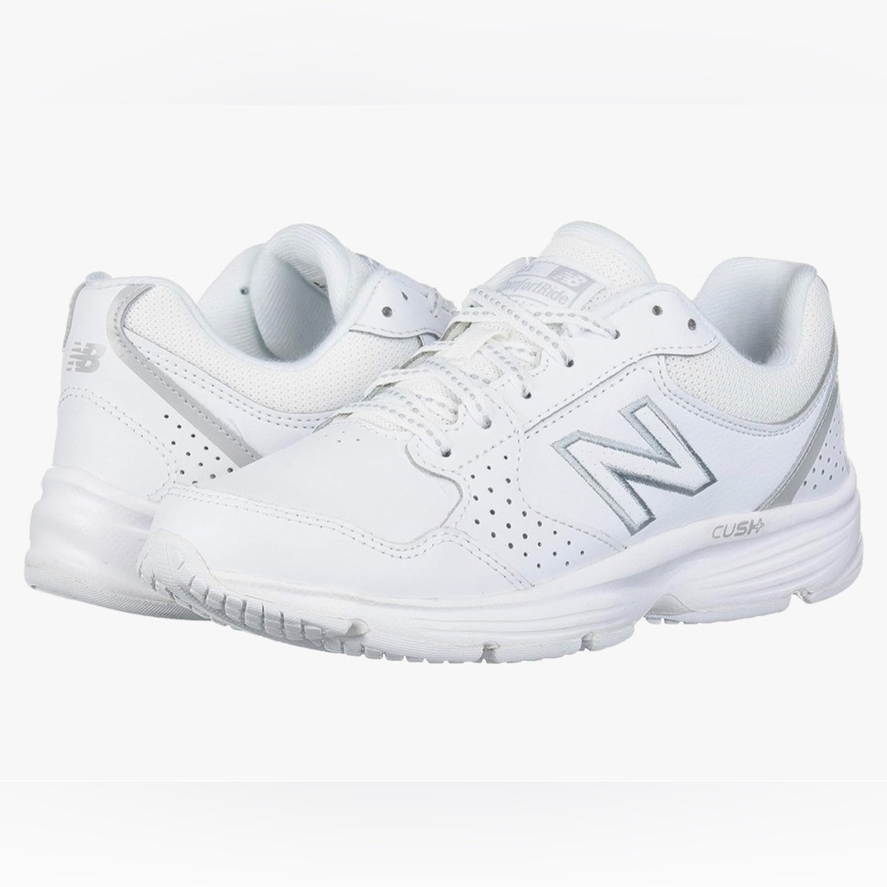 White New Balance StrideRide sneakers. Women’s size 6.